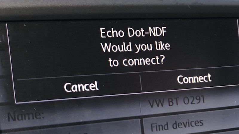 Cómo llevar a Alexa a tu coche con un Echo Dot