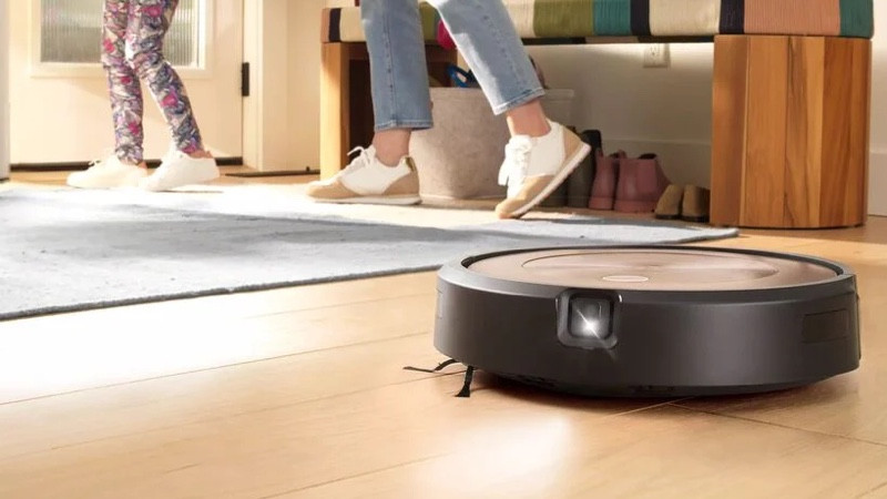 Roomba Combo j9+ is iRobot's new top dog... poop avoided