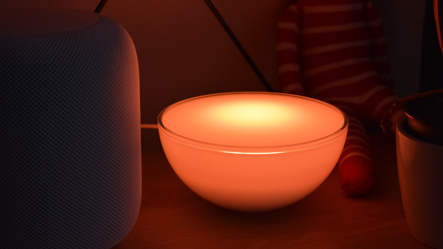 Philips Hue Go (2019) review: Glow up