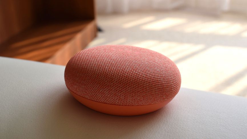 How to make voice calls on Google Home smart speakers 