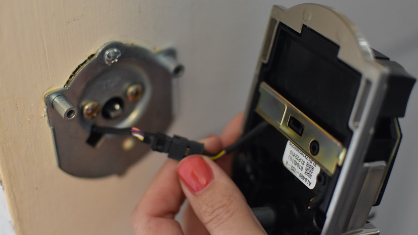 Schlage Encode's Wi-Fi lock is made for the smart home lite