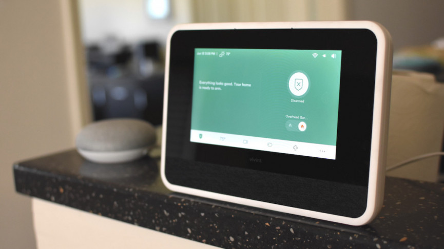 The best smart home security alarm system: Vivint touchscreen
