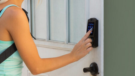 A door lock for the smart home skeptic