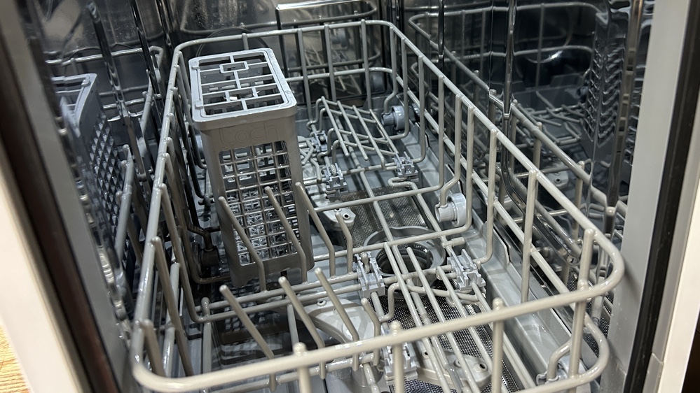 loch capsule dishwasher inside racks